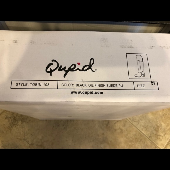 Cupid over the knee black boots. Super comfy - Picture 2 of 6